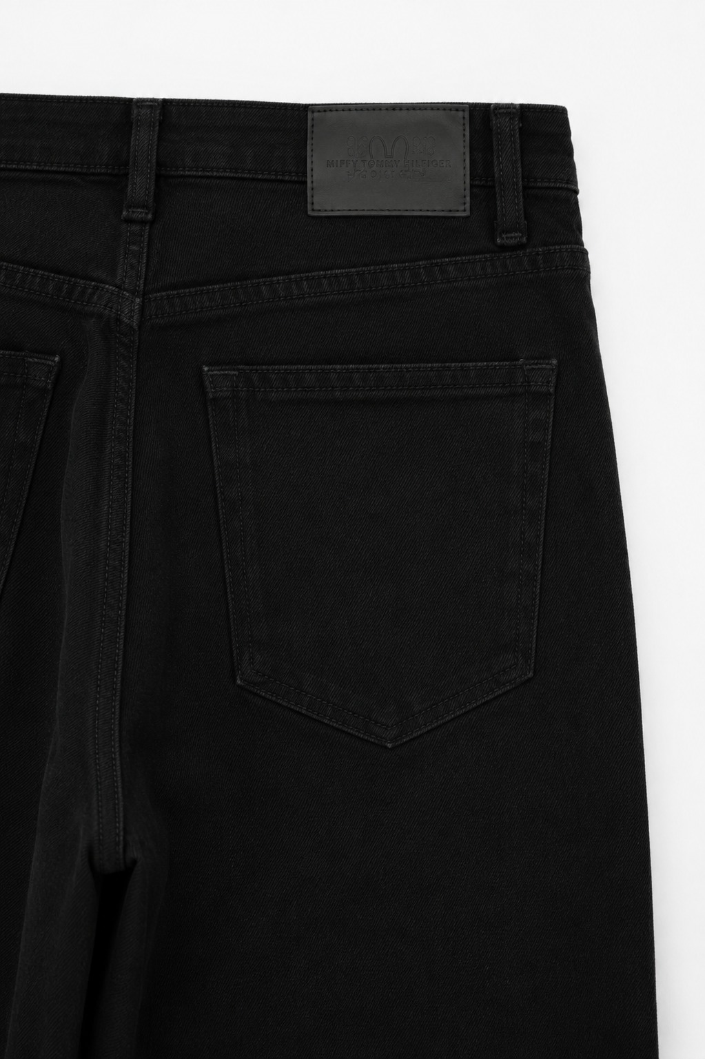 High-Rise Wide-Leg Jeans