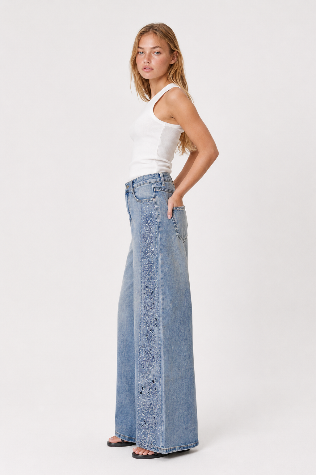 Floral Cutwork Embellished Wide-Leg Jeans